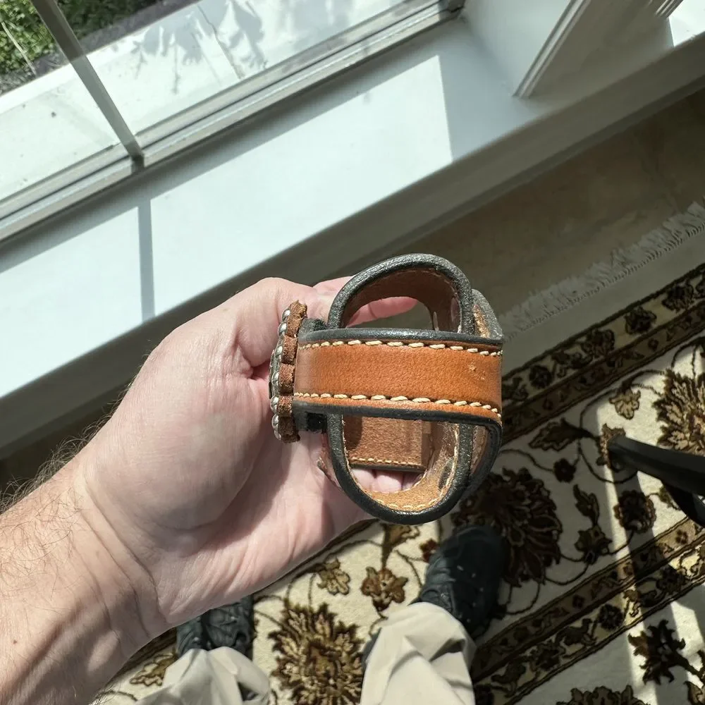 Cowperson Tack Belt Clip‎ Case 5.5x2 Inch Phone Leather Christian Cross Concho